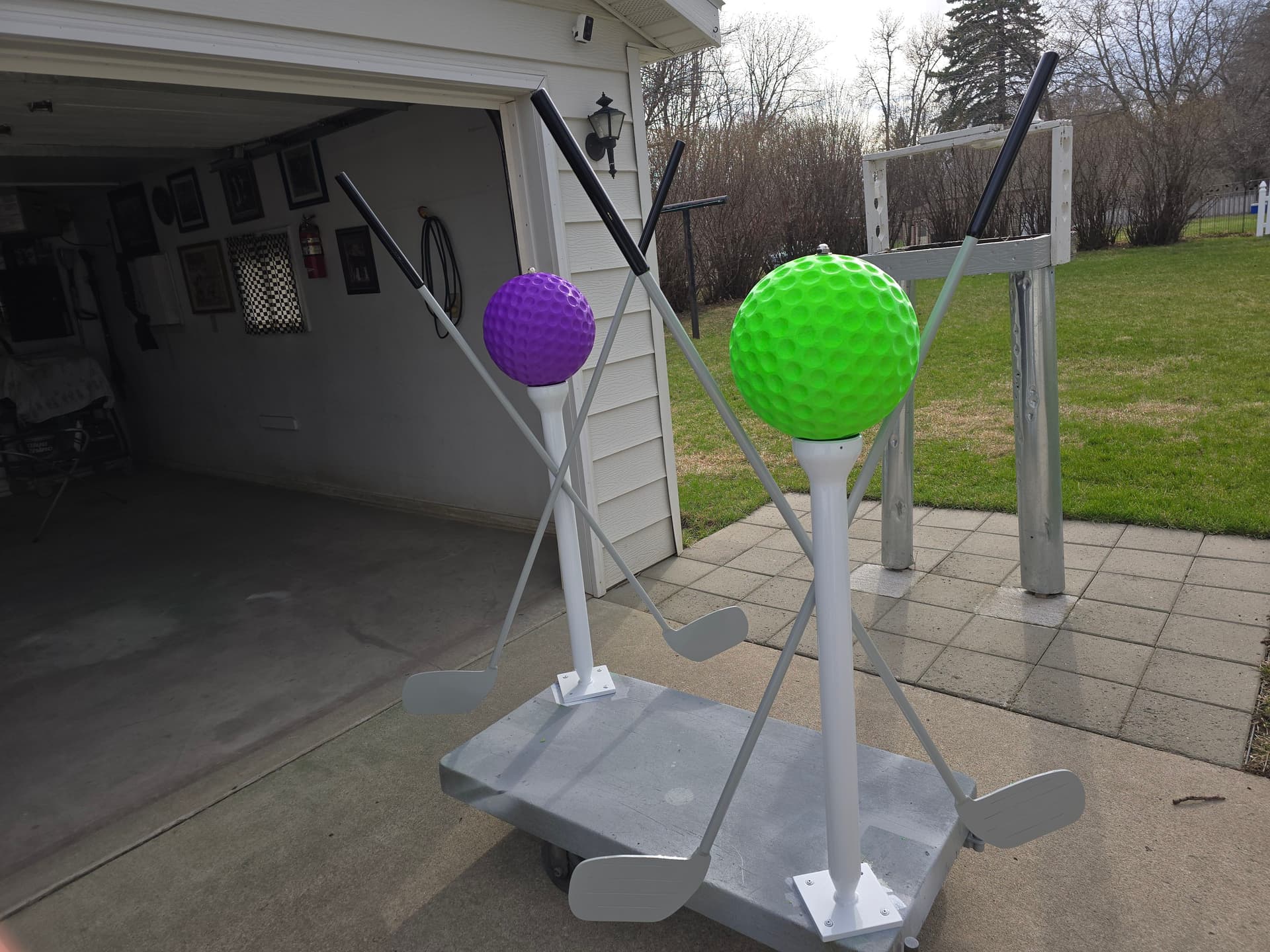 Gallery photos for Custom Fabricated Golf Statues Installed at Willmar Mall Entrance: Image #6