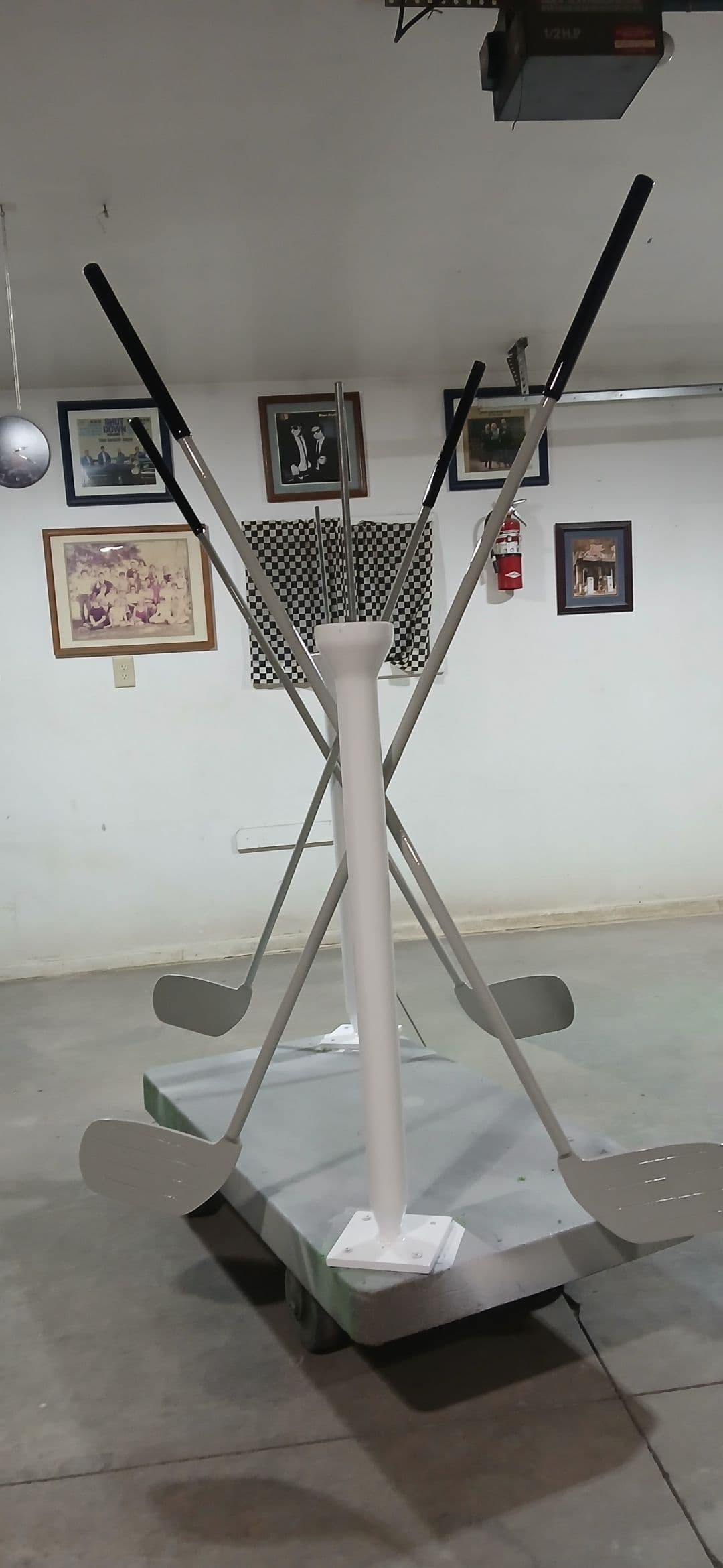 Gallery photos for Custom Fabricated Golf Statues Installed at Willmar Mall Entrance: Image #4
