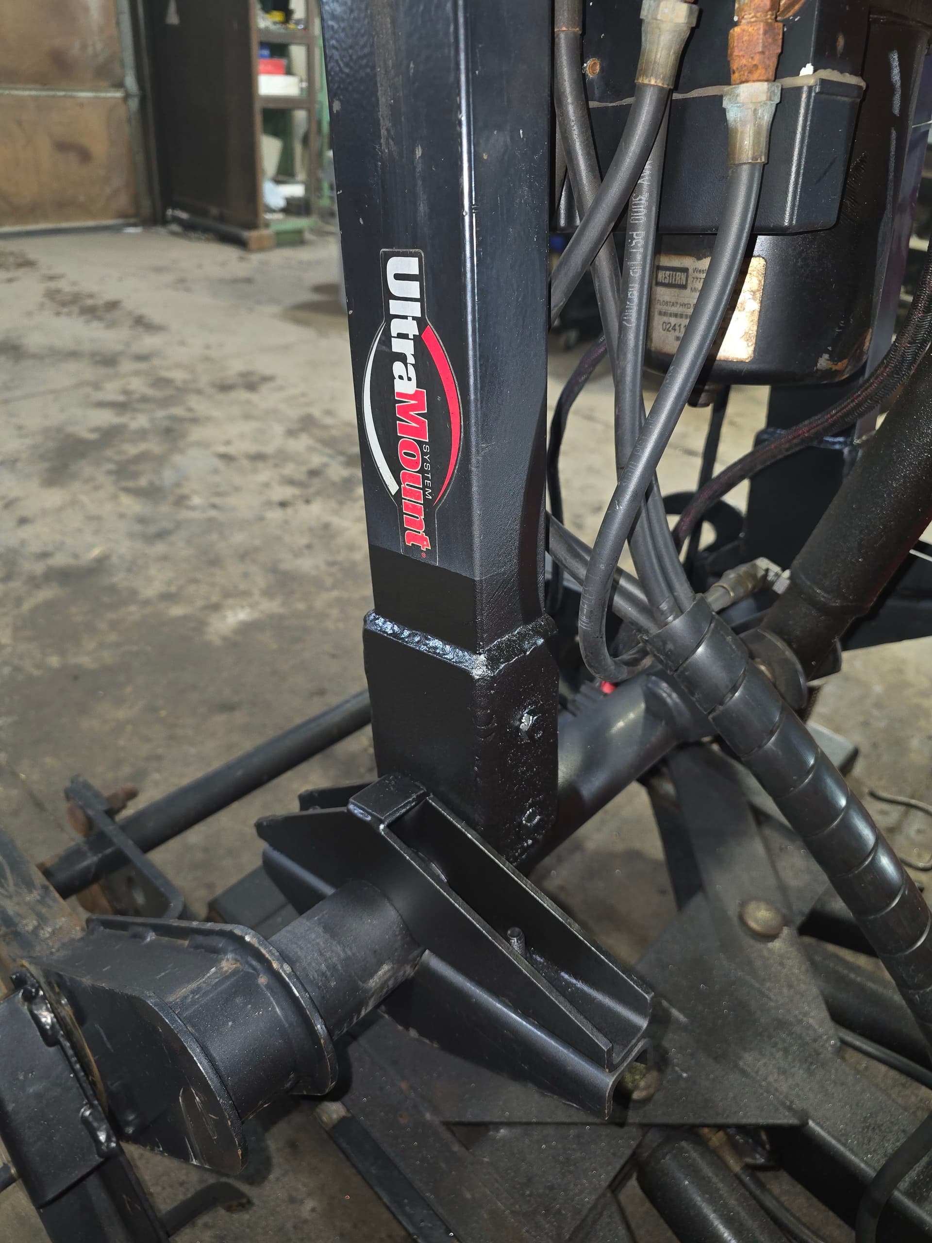 Gallery photos for Efficient Snowplow Repair at Lakeside Hills Fabrication: Image #5