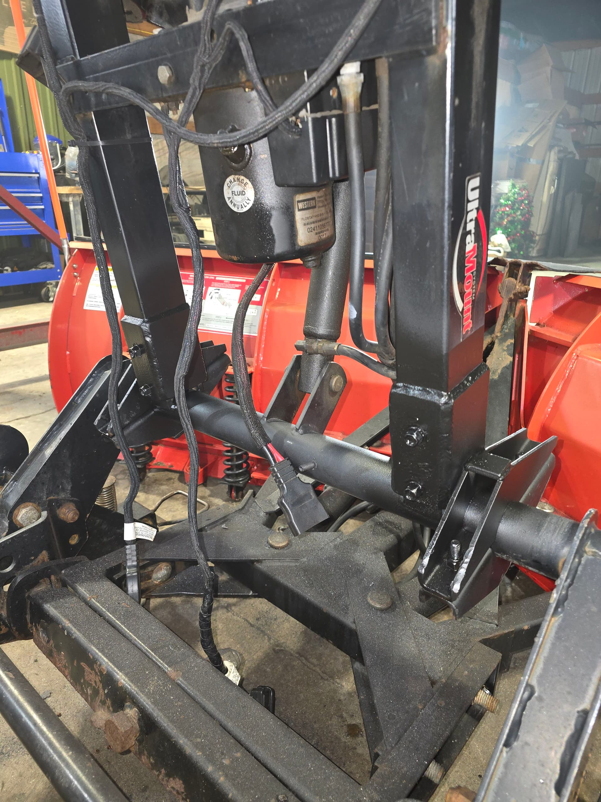 Gallery photos for Efficient Snowplow Repair at Lakeside Hills Fabrication: Image #3